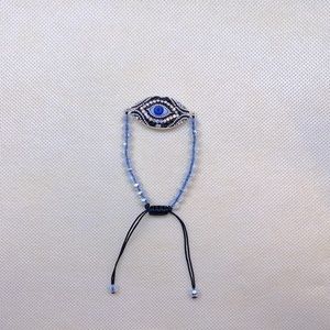 Paracord Eye bracelet.